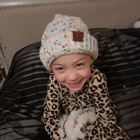 𝅺C.c Knitted Confetti Beanies Brand New - Picture 14 of 15